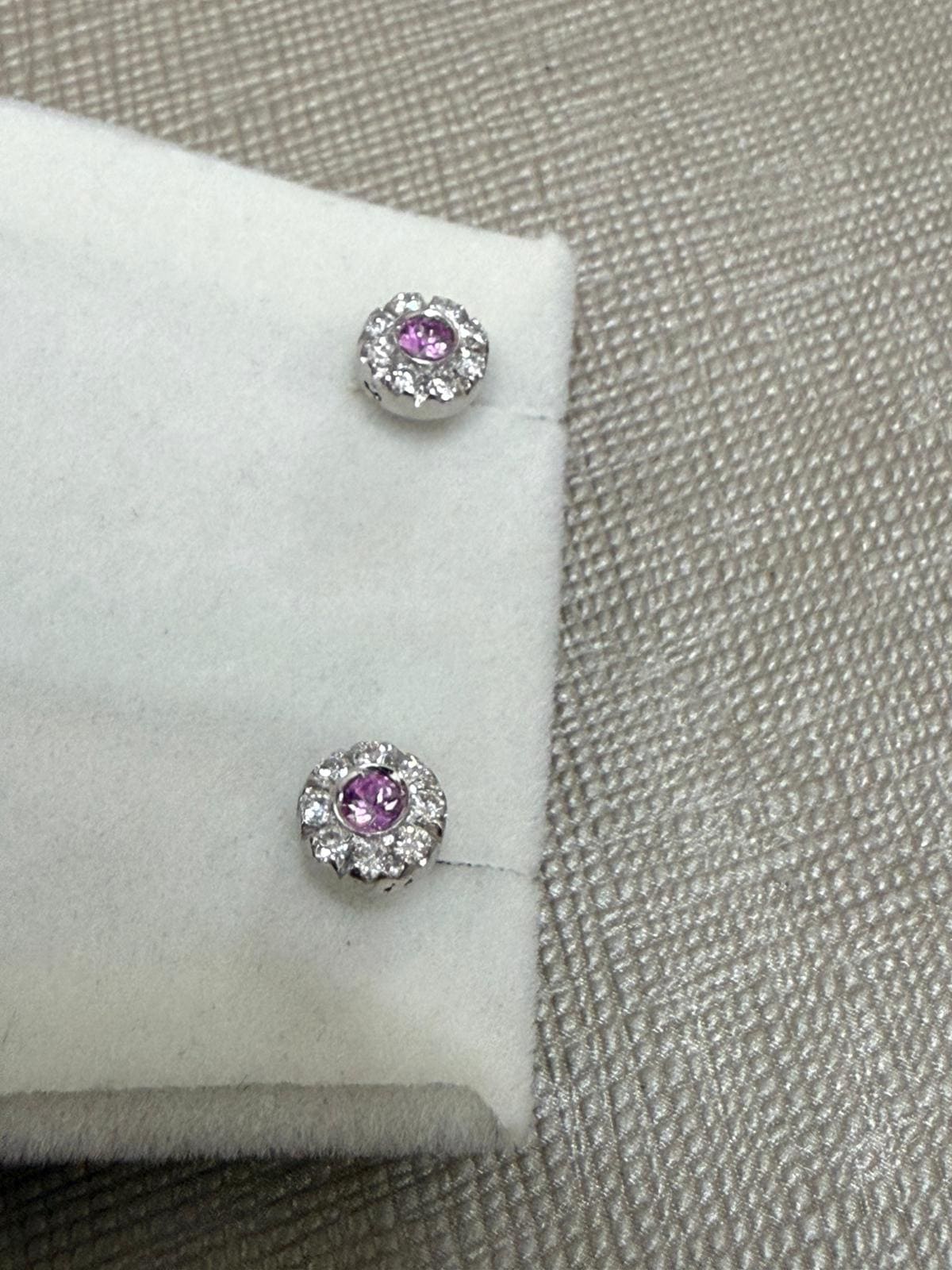 PENDIENTES DE ORO BLANCO 18K CON ZAFIRO ROSA Y DIAMANTES NATURALES