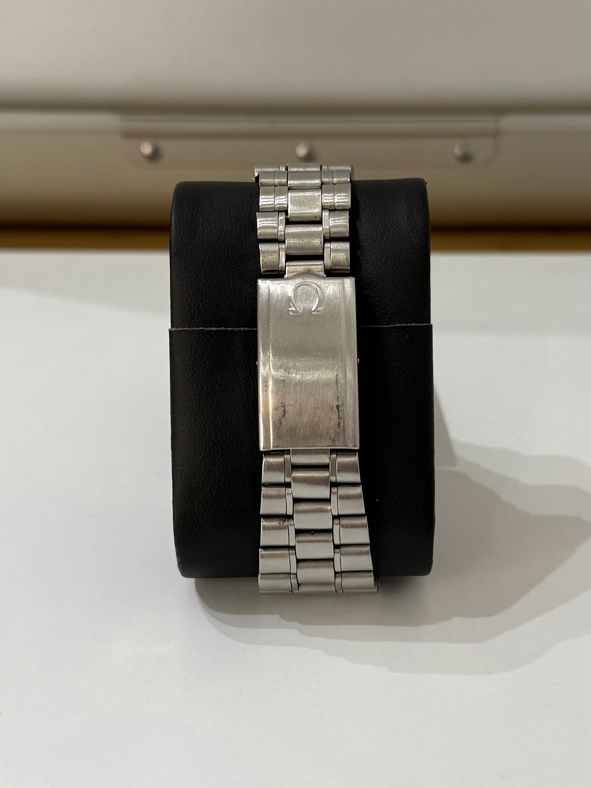 OMEGA SPEEDMASTER MARK II