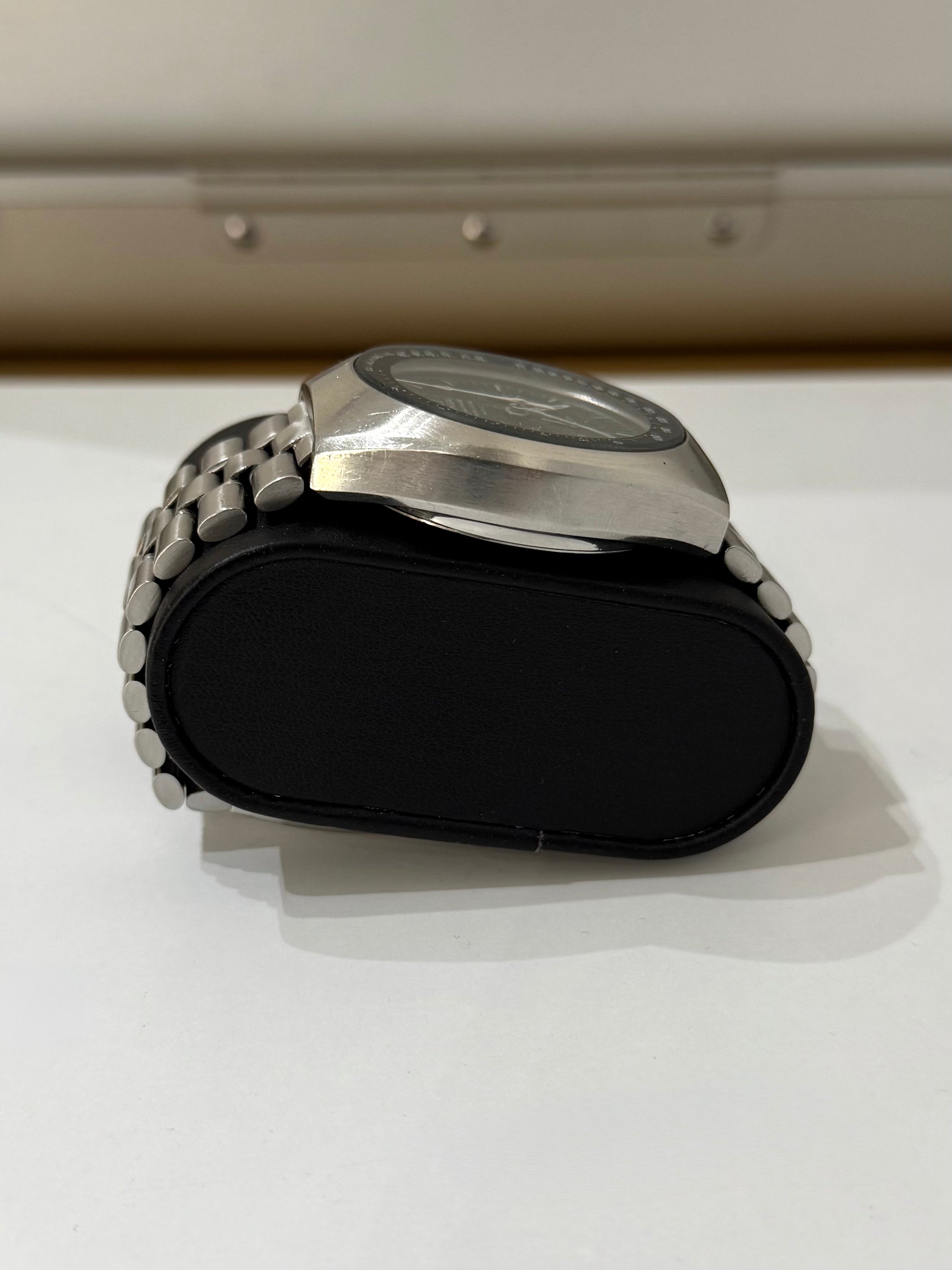 OMEGA SPEEDMASTER MARK II