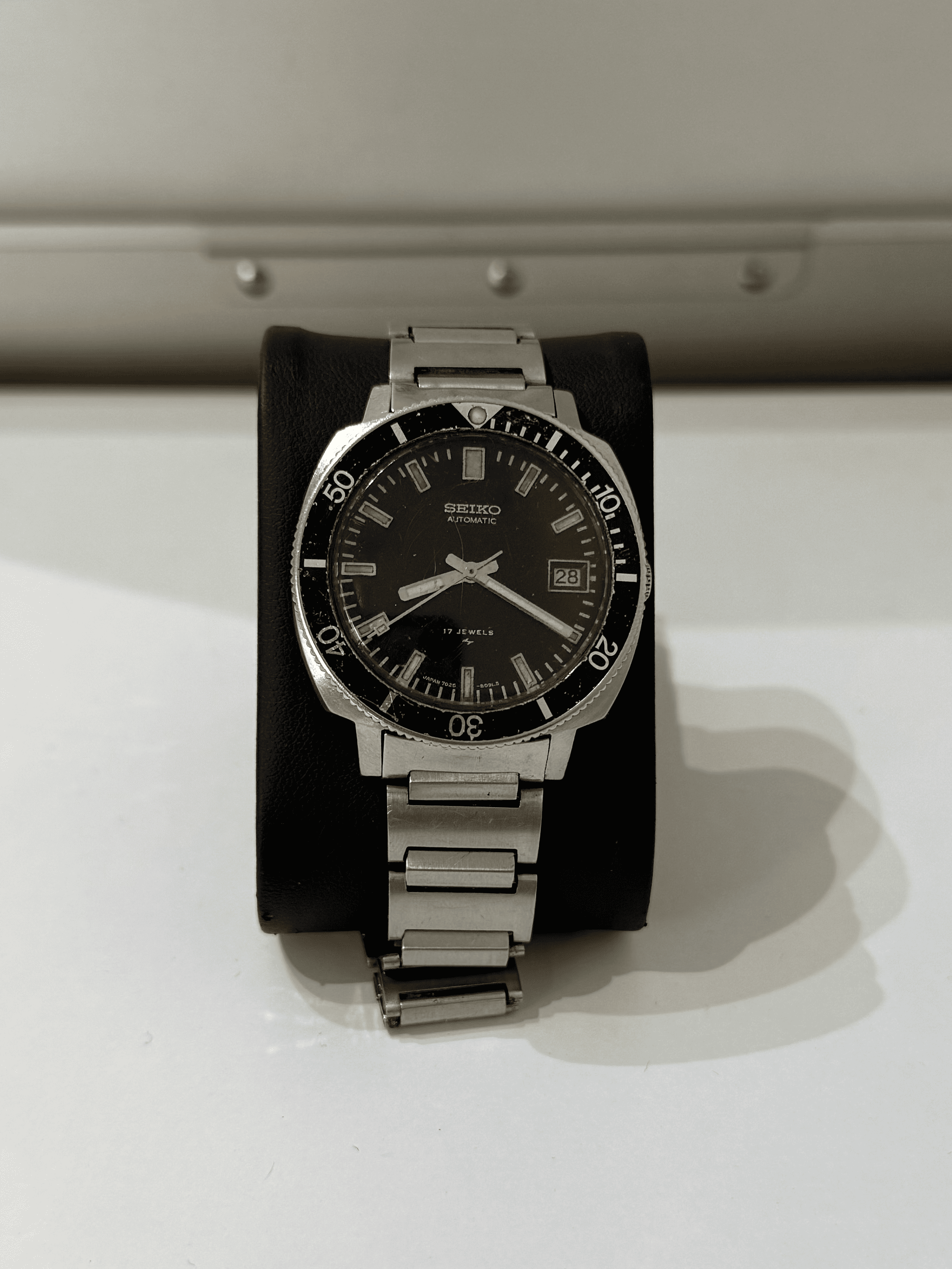 SEIKO 7025-8099 POOR MAN