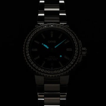 AQUIS DATE DIAMONDS 41,5MM