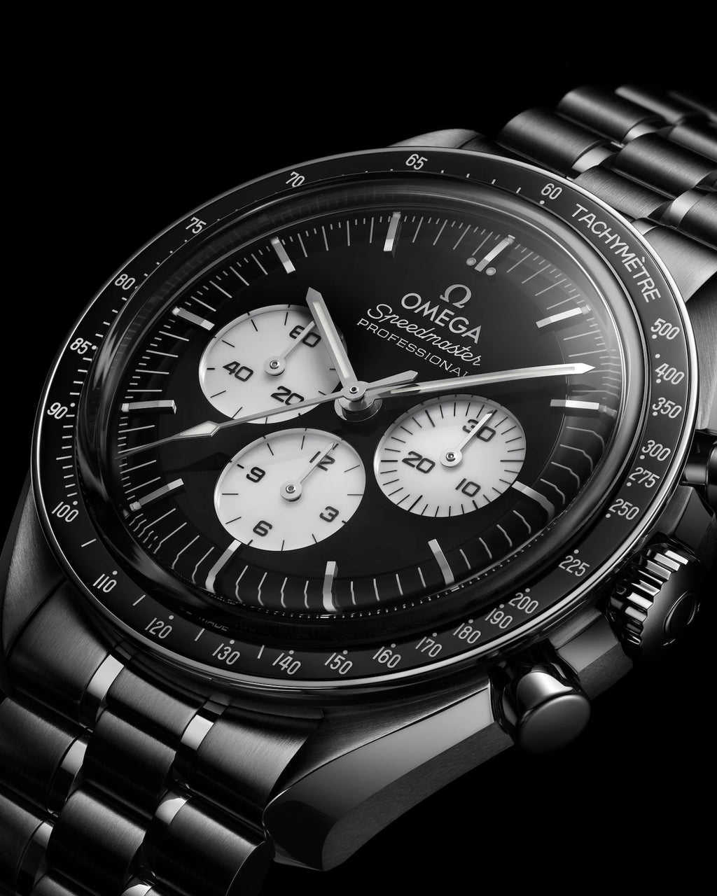 OMEGA SPEEDMASTER MOONWATCH PROFESSIONAL,