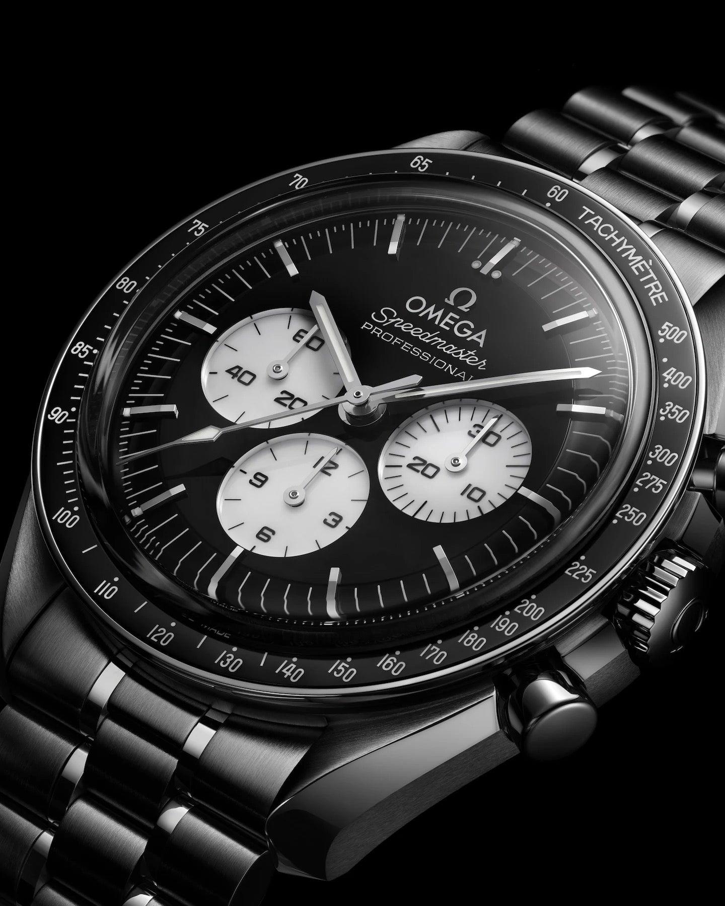 OMEGA SPEEDMASTER MOONWATCH PROFESSIONAL,