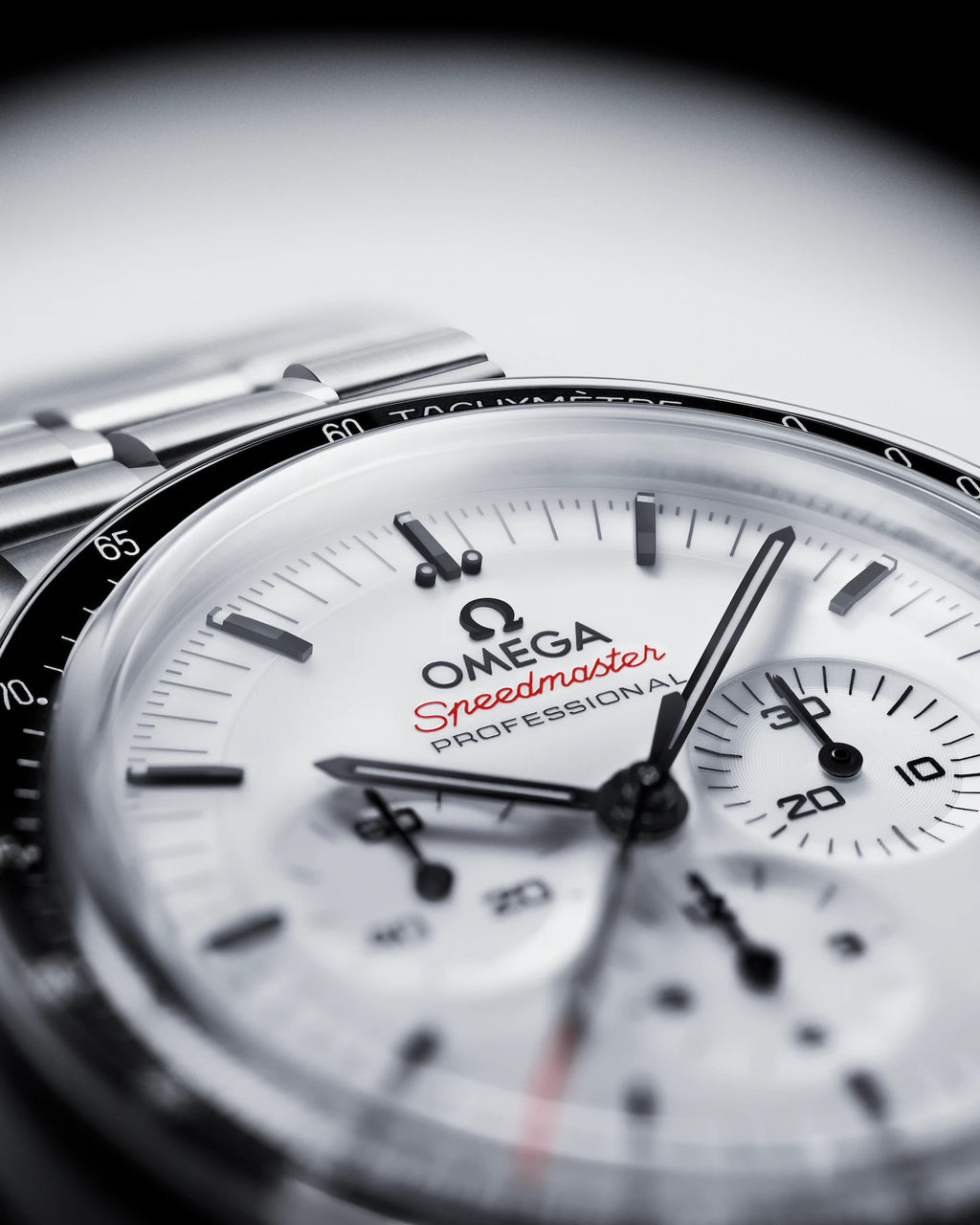 OMEGA SPEEDMASTER MOONWATCH PROFESSIONAL