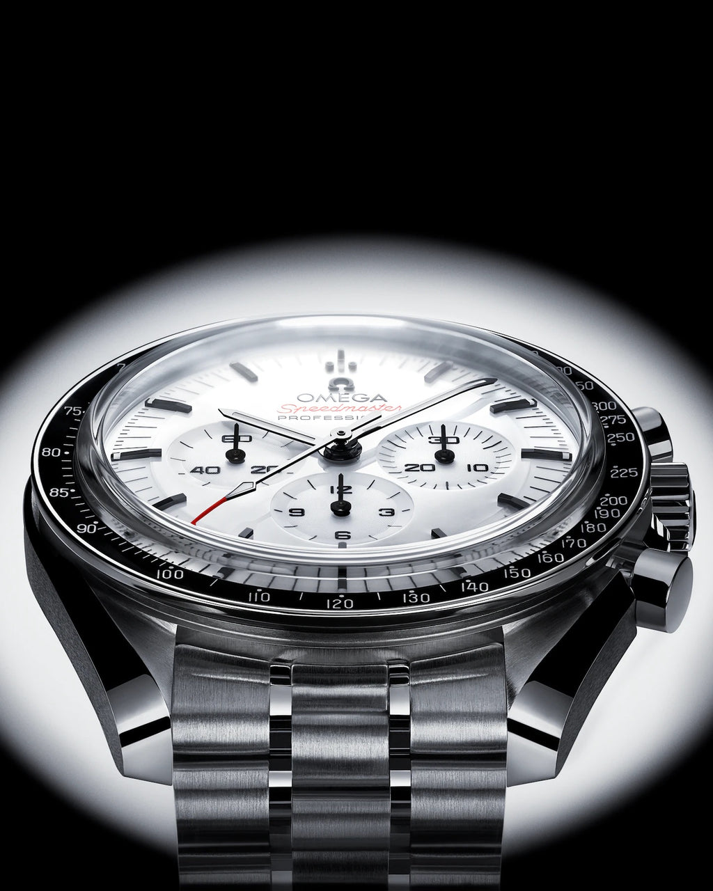 OMEGA SPEEDMASTER MOONWATCH PROFESSIONAL