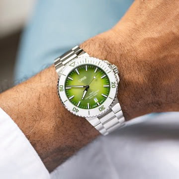 ORIS AQUIS DATE TASTE OF SUMMER 41,5 MM