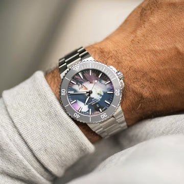 ORIS AQUIS DATE UPCYCLE