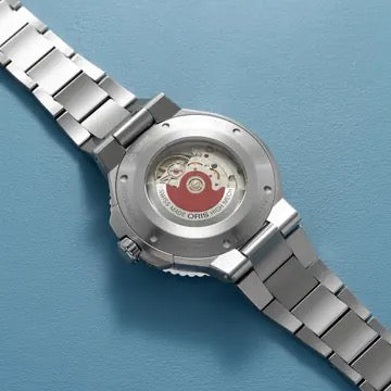 ORIS AQUIS DATE UPCYCLE